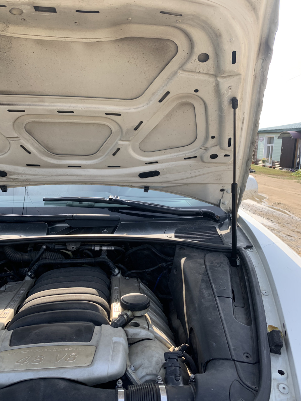 Амортизатор капота — Porsche Cayenne (1G) 955/957, 4,8 л, 2007 года ...