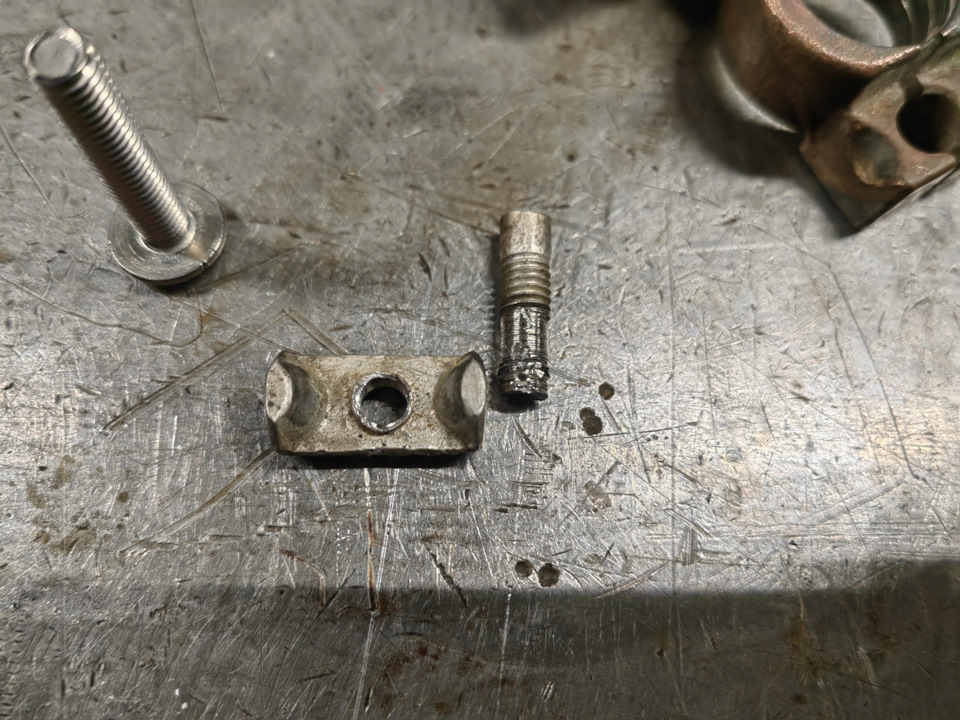 Фото в бортжурнале Ford Mondeo IV