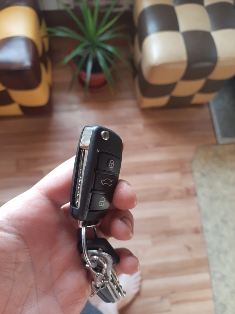 Ключ выкидуха — Chevrolet Niva, 1,7 л., 2004 года | просто так | DRIVE2