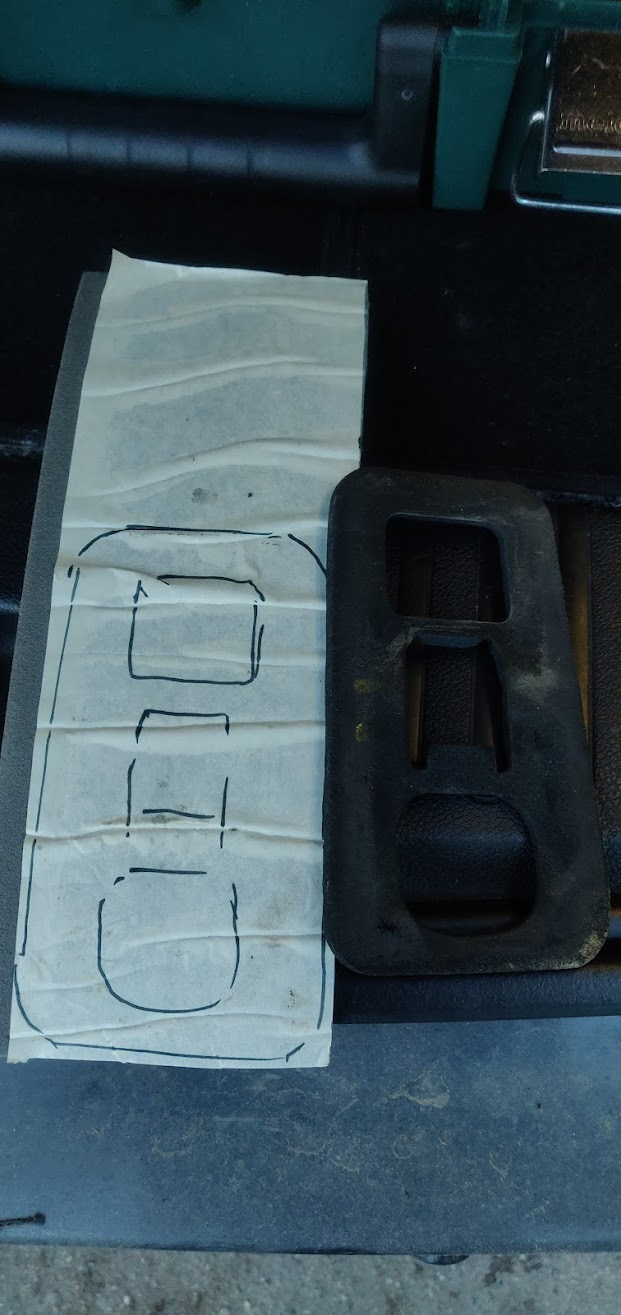 Устранение протечки в задний фонарь — Ford Fusion, 1,6 л., 2008 года ...