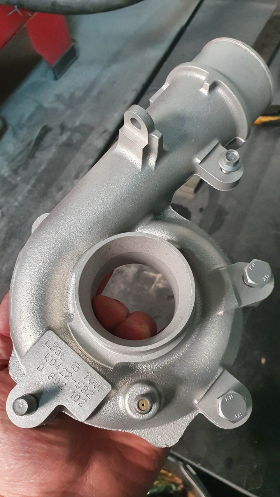 Фото в бортжурнале Mazda CX-7. Запчасти на фото: R0422