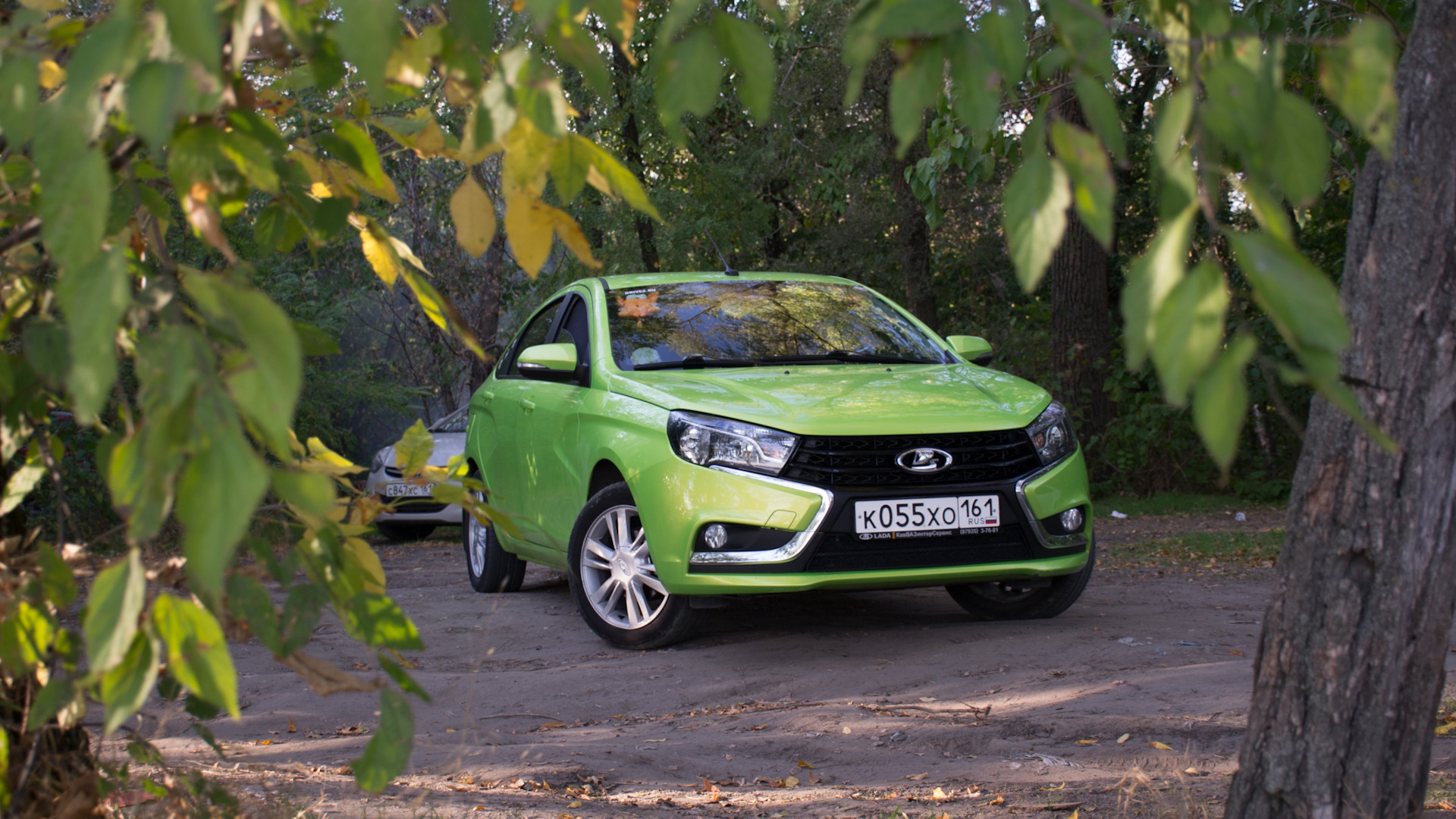 Минусы лады весты. Lada Vesta лайм. Лада Веста спорт лайм. Лада Веста св лайм. Веста 2021 лайм.