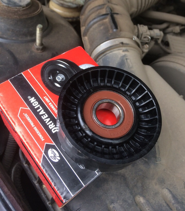 Приводной ролик ремня генератора. 4. 7. 166200v051 натяжитель. Обводной ролик ларгус к4м.