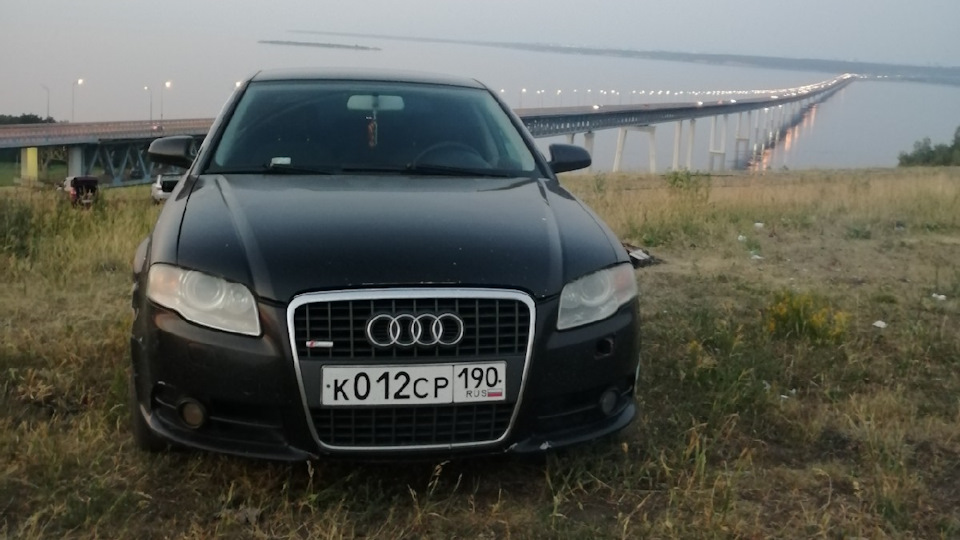 Audi A4 B7 Плата за комфорт