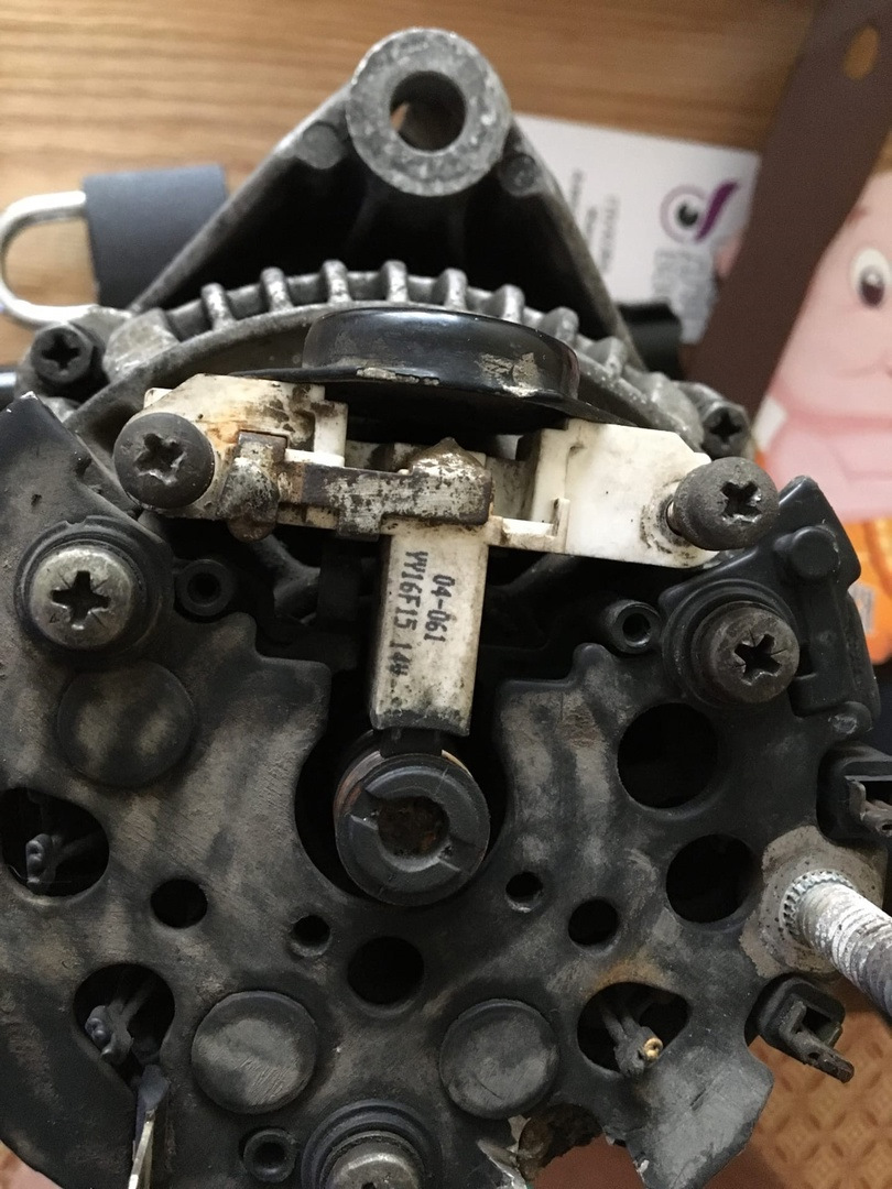 Замена РН генадия — Mercedes-Benz E-Class (W124), 2 л, 1992 года ...