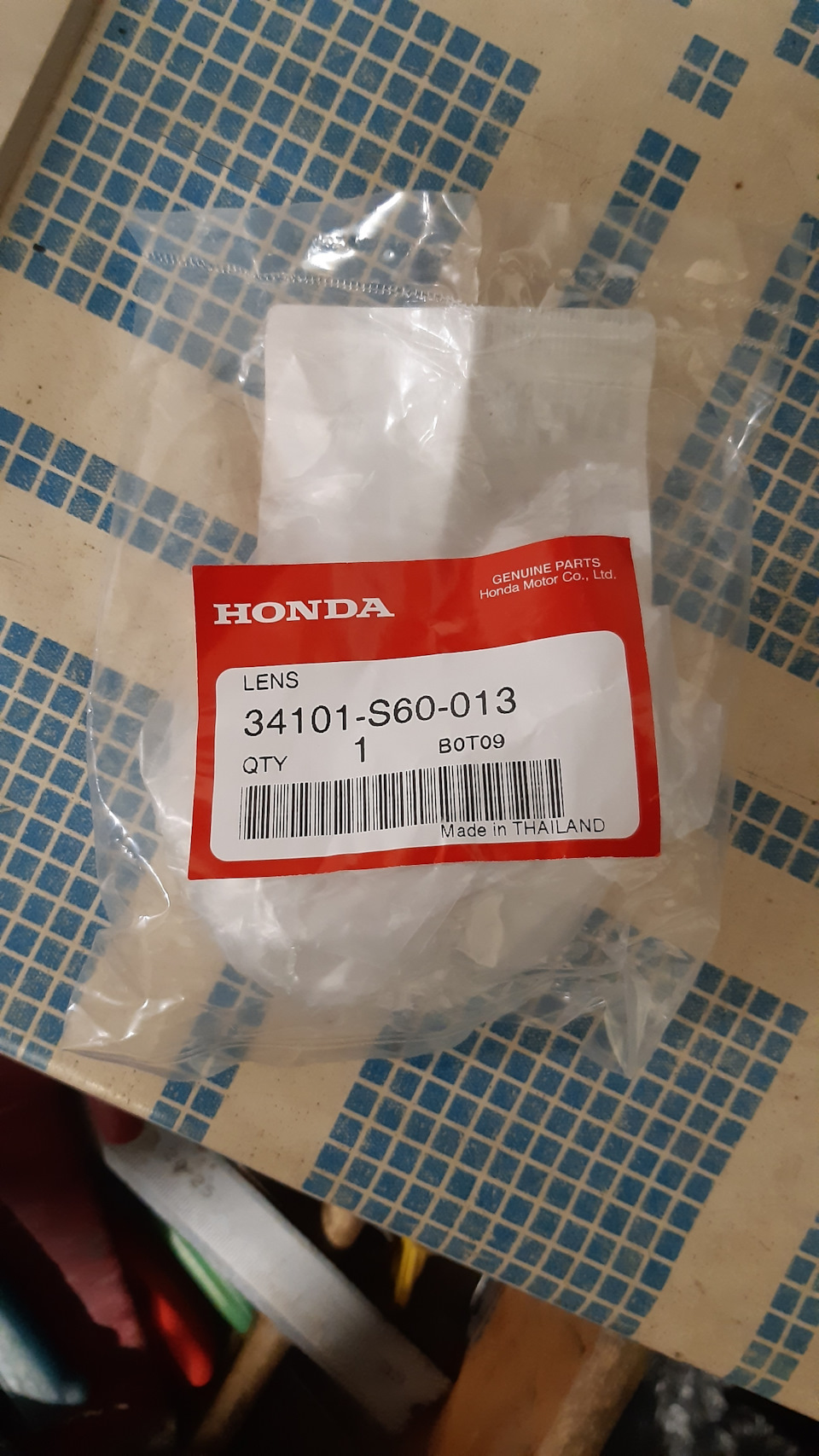 KJL6TUZvT4sdqnGtUOzGAP7xxh4 960 замена плафона подсветки номера