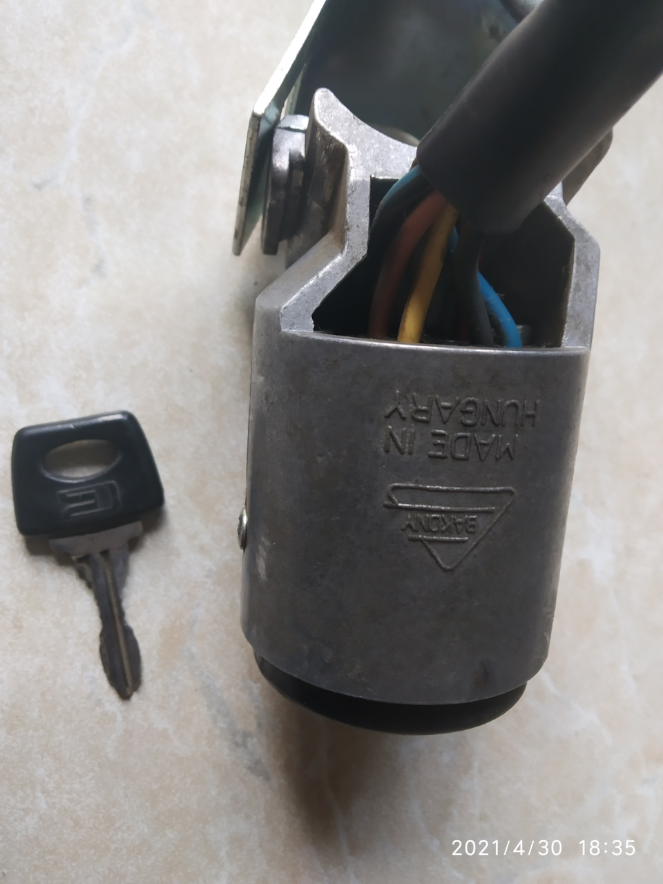 Замена замка зажигания. — Москвич 2141, 2 л, 1999 года | своими руками ...