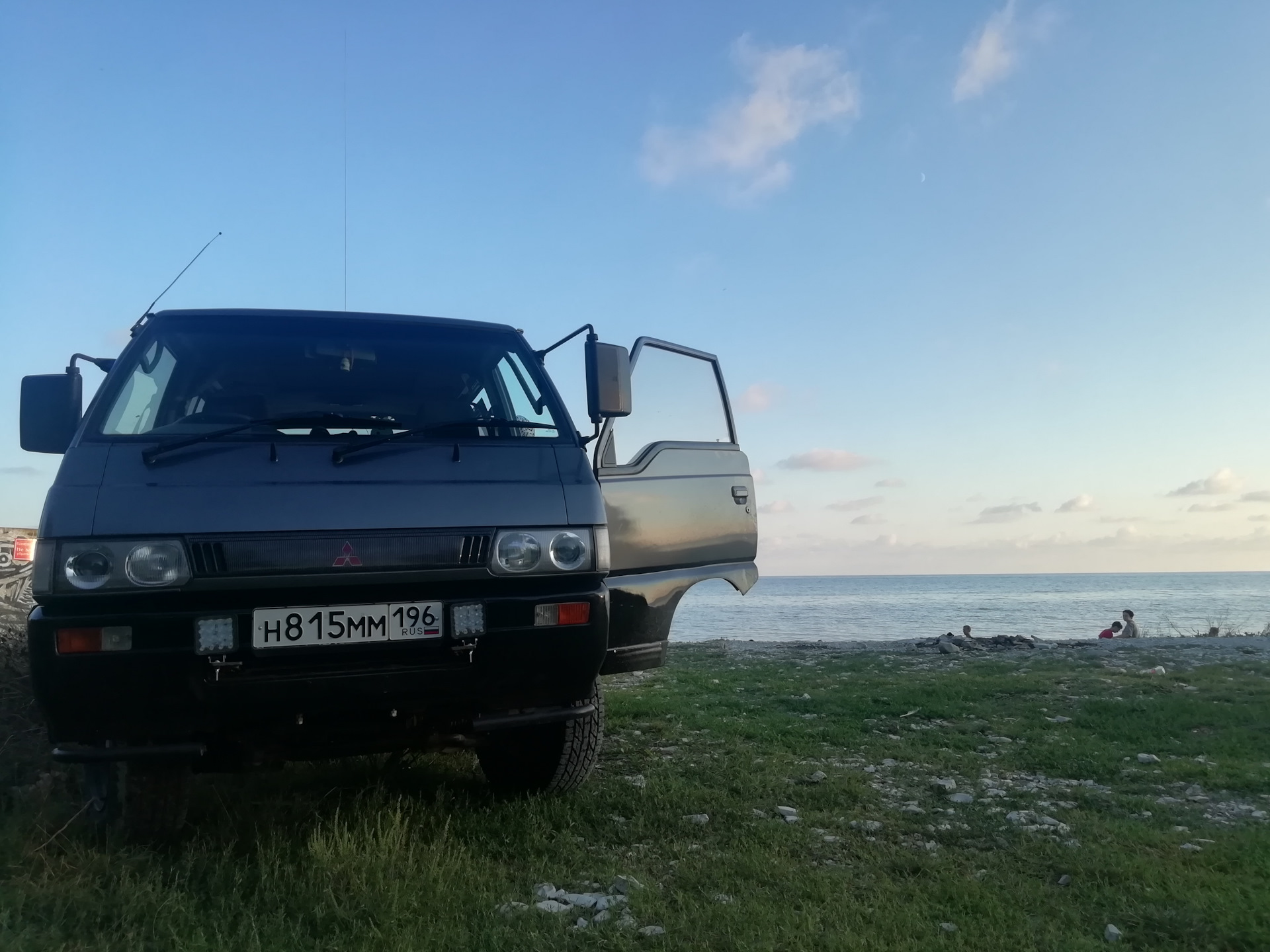 Путешествие на юг. Геленджик. — Mitsubishi Delica (P35W), 2,4 л, 1993 года  | путешествие | DRIVE2