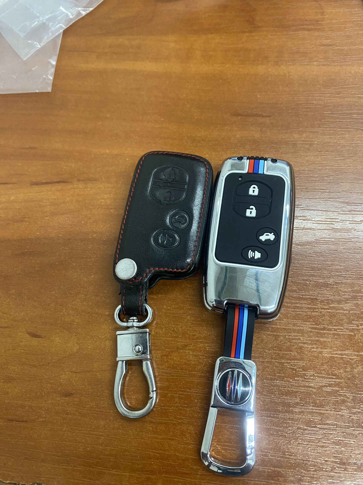 Чехол на ключ в стиле BMW M — Toyota Camry Hybrid (XV40), 2,4 л, 2007 ...
