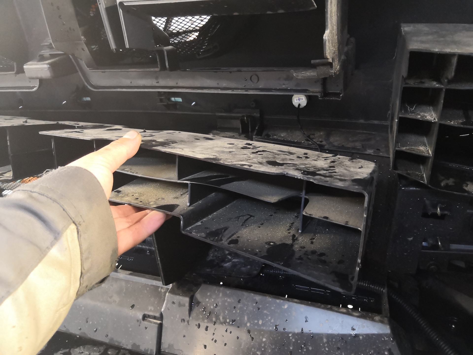 установка парктроника в передний бампер каптюр — DRIVE2