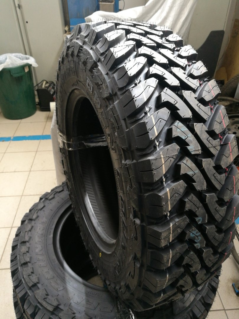 Toyo open country m. Toyo open Country MT 245/75 r16. Toyo open Country m/t 225/75 r16 115p. Тойо опен Кантри МТ 265/75 r16. Шины Toyo open Country MT.
