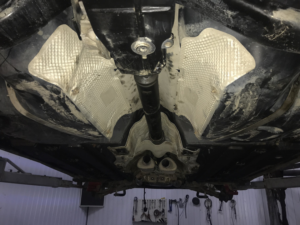 … — Audi A6 (C6)