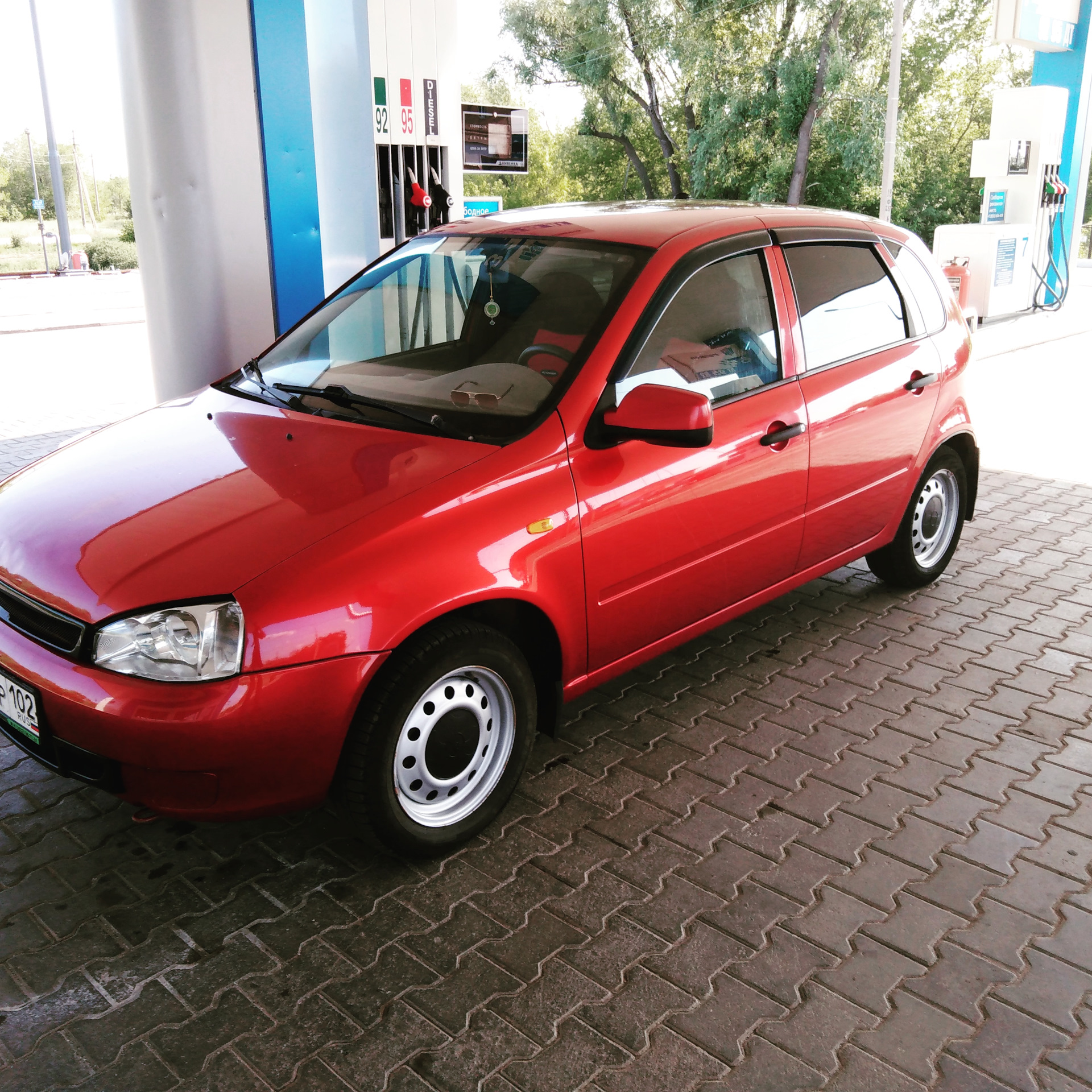 Даже нечем поделиться. — Lada Калина хэтчбек, 1,6 л, 2010 года | другое ...