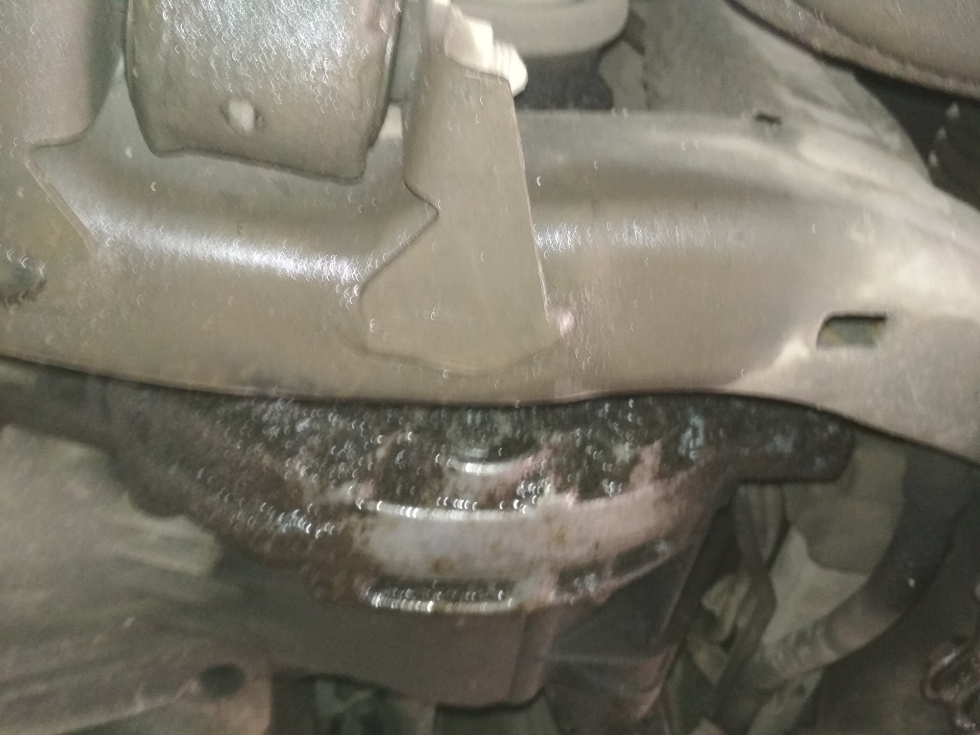 Замена сальника левого привода — Opel Astra H, 1,7 л, 2005 года | визит ...
