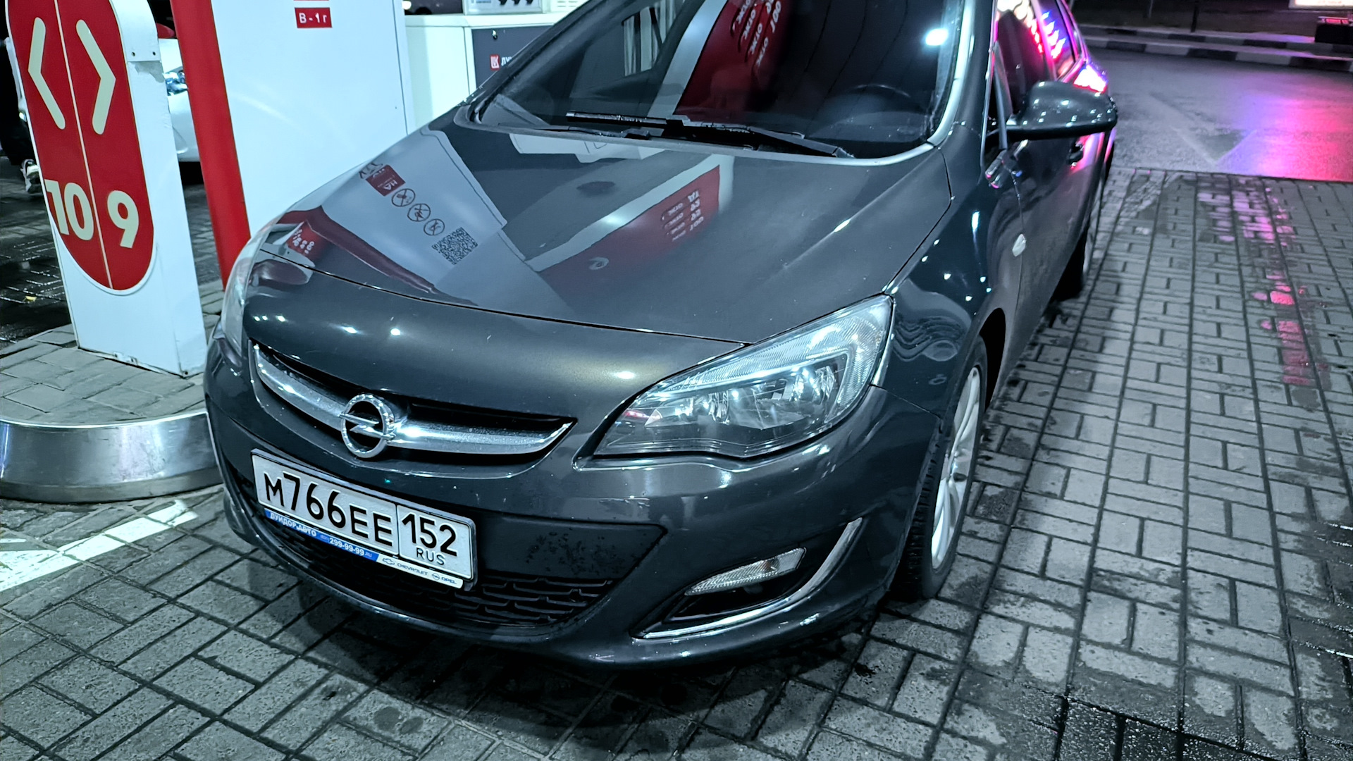 Opel Astra J 1.6 бензиновый 2013 | Булочка на DRIVE2