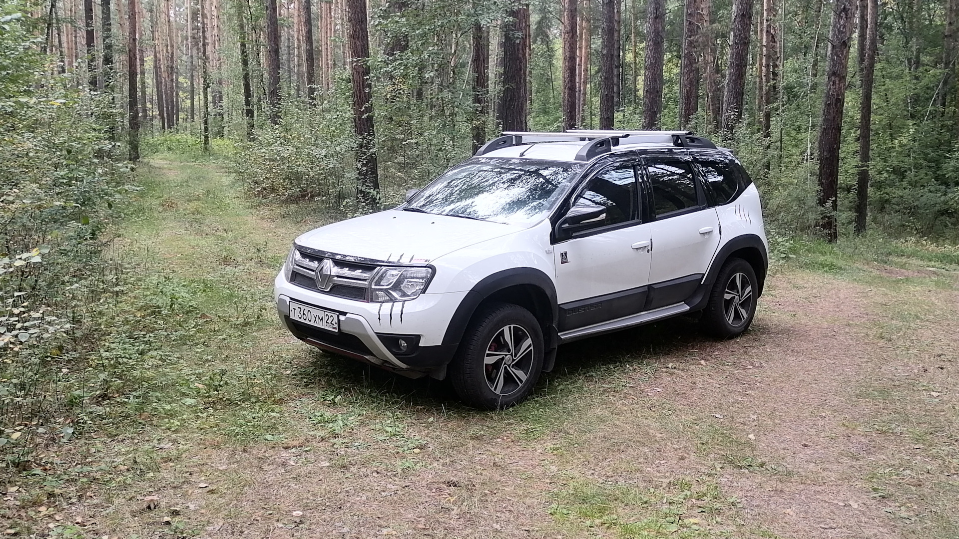 Renault Duster (1G) 2.0 бензиновый 2018 | Белый принц на DRIVE2