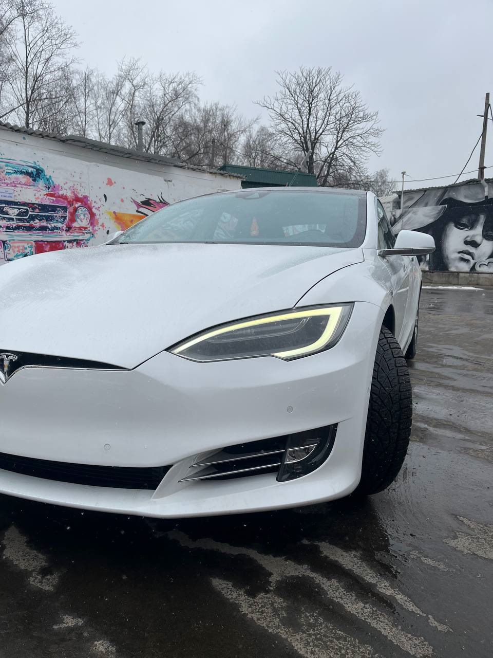 Седан, 7 мест? интересный поворот! Ай-да Илон Маск. — Tesla Model S, 2016  года | наблюдение | DRIVE2