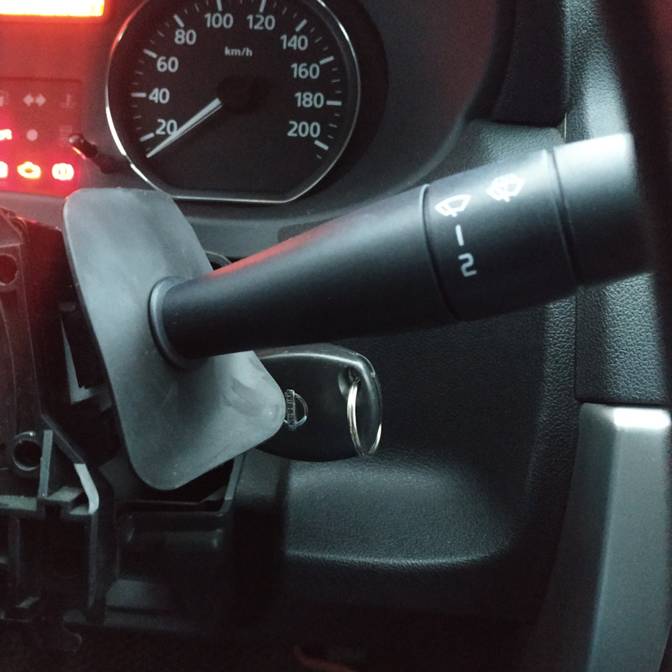 Replacing paddle shifters on Nissan Almera Classic
