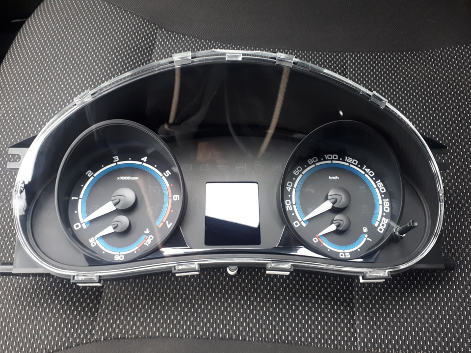 приборная панель приора 2. комбинация приборов 2172 "итэлма". комбинация приборов приора 2 люкс. лада приора 2 панель приборов люкс. приборная приора 1 с навигацией.