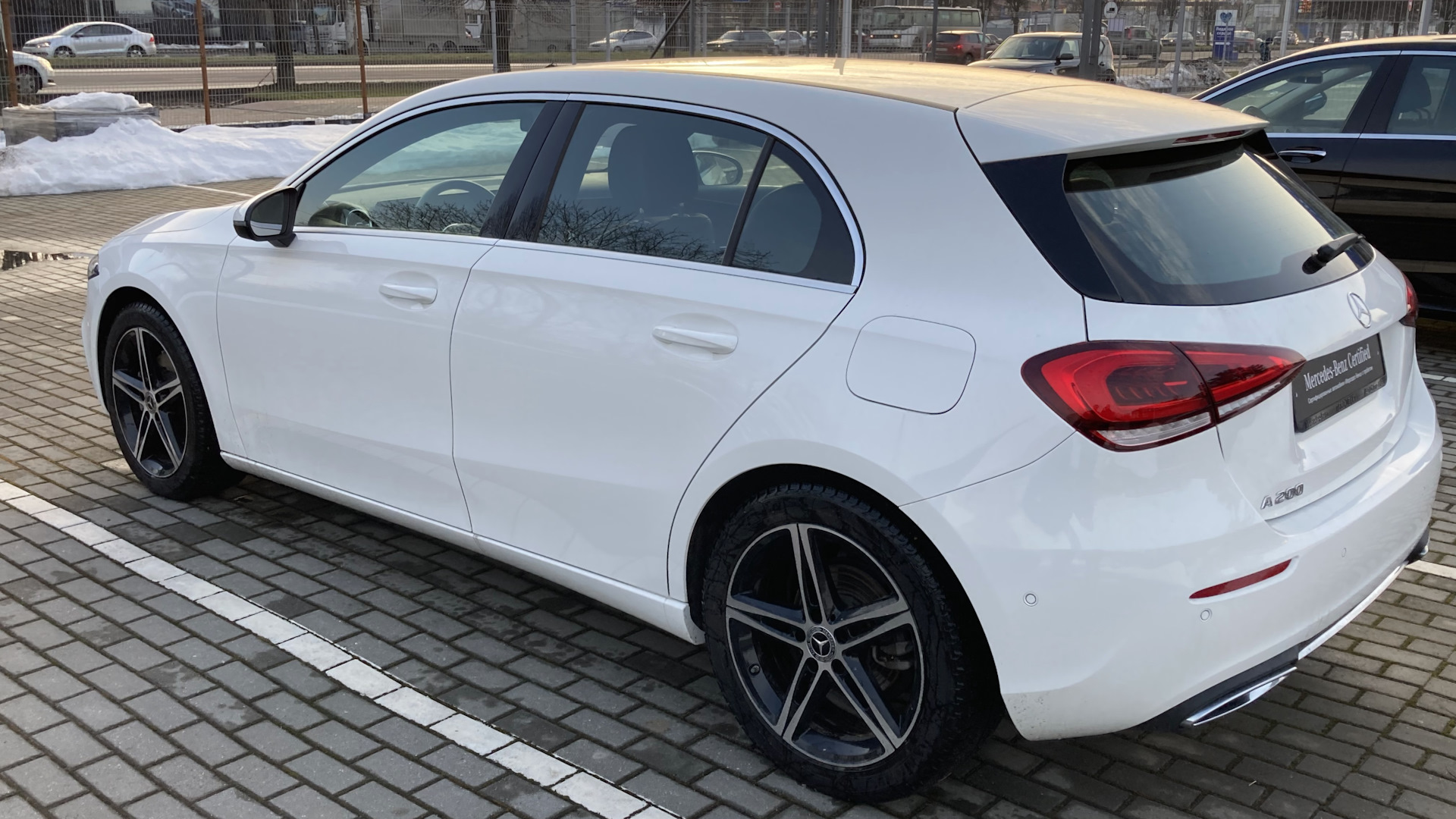 Mercedes-Benz A-Class (W177) 1.3 бензиновый 2019 | Белая пушка на DRIVE2