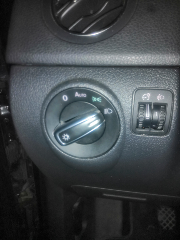 Блок переключения света для авто VW на Volkswagen Golf Plus. Б/у | 2 ...
