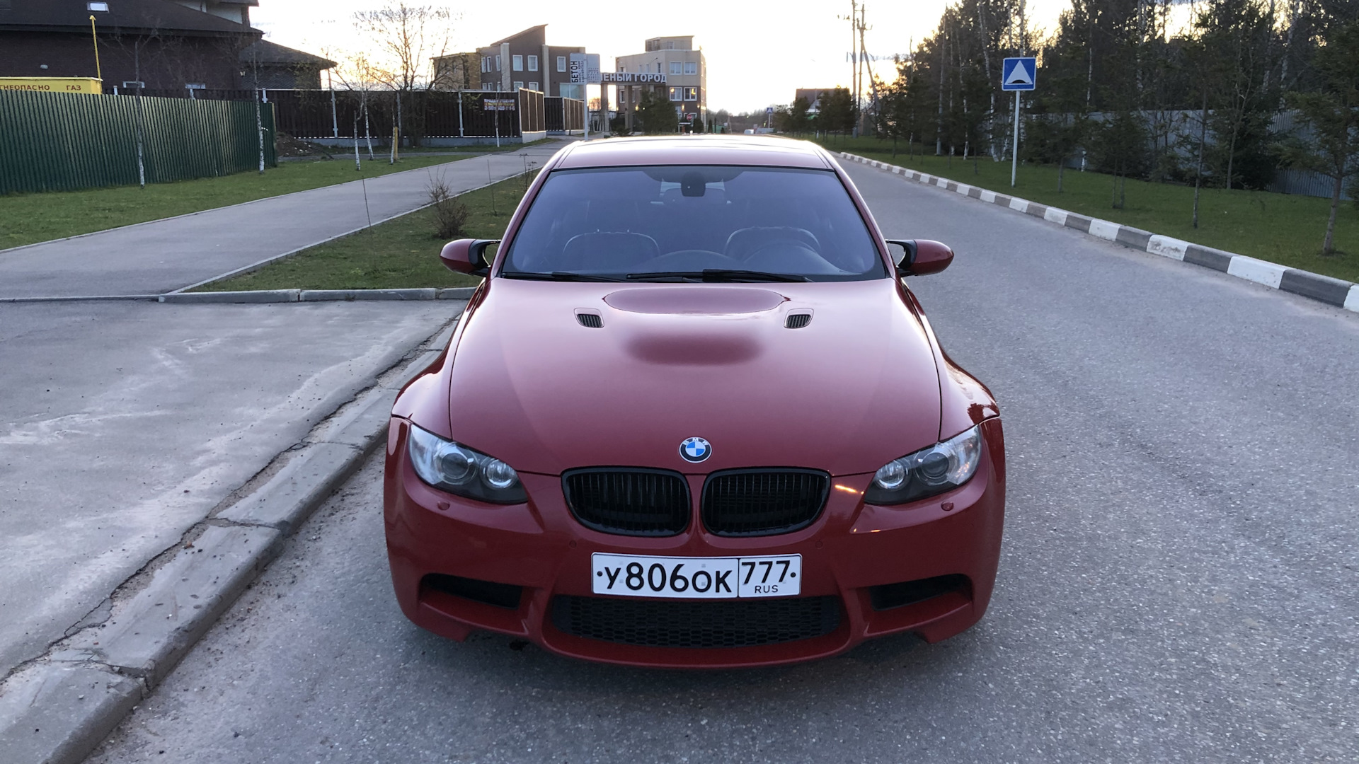 Продажа BMW M3 (E90) 2009 (бензин, робот) — с историей обслуживания —  DRIVE2.RU