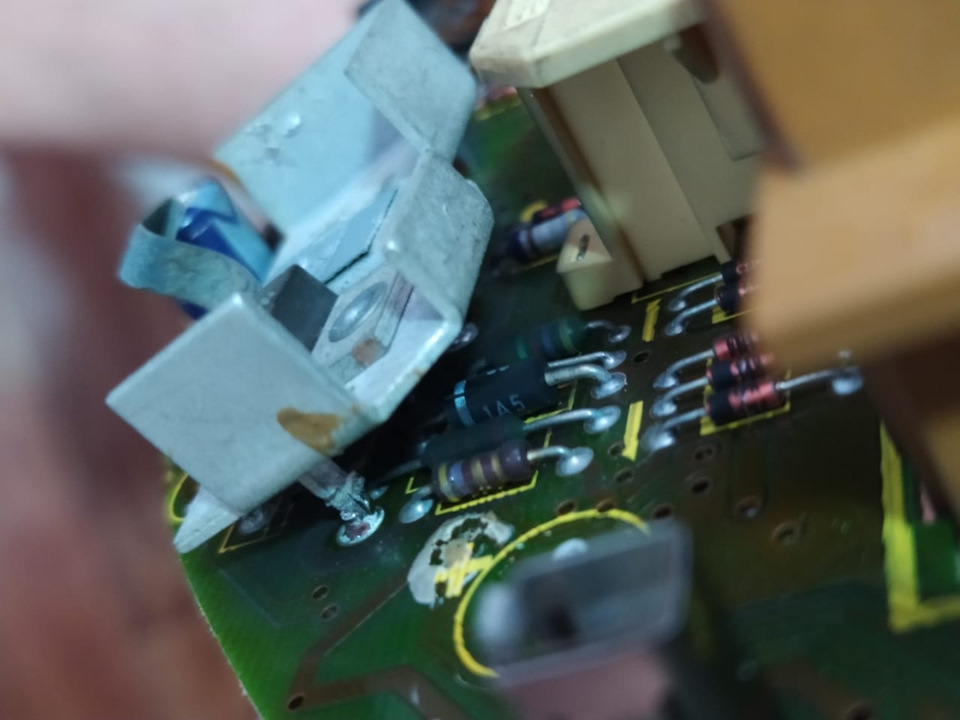 Ремонт щитка приборов — BMW 5 series (E34), 2,8 л, 1990 года ...