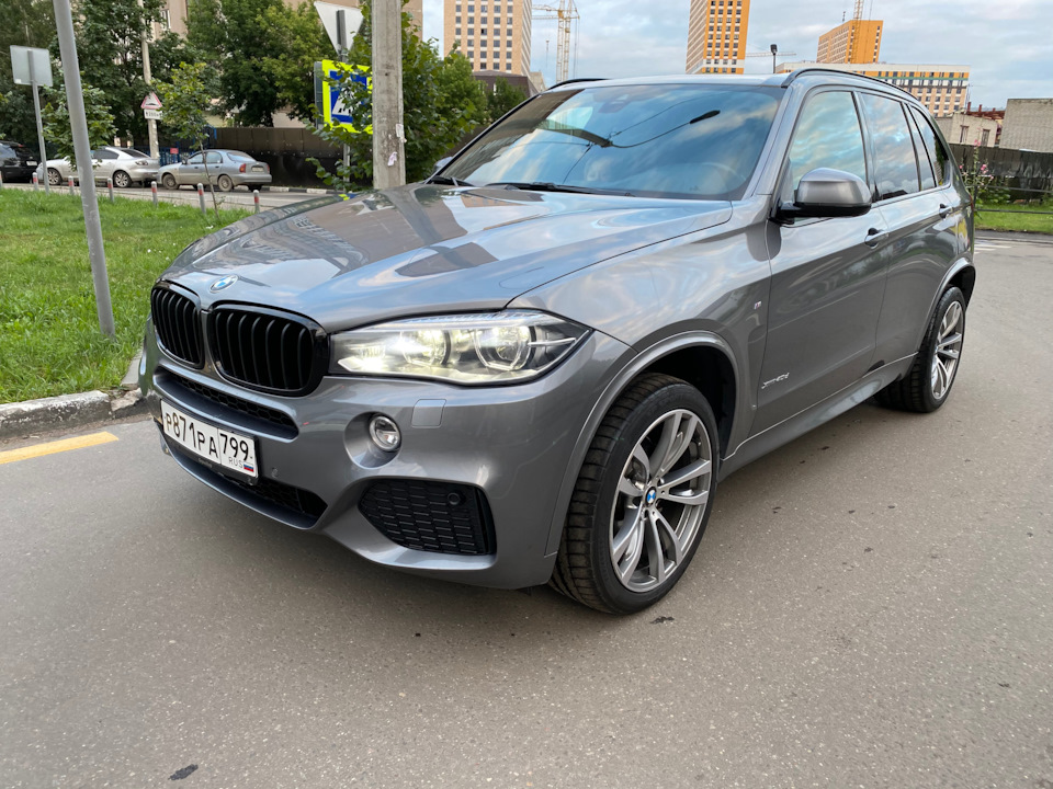 БМВ х5 f15 дизель. BMW f15 м пакет. БМВ х5 f15 40d. X5 xdrive40d.