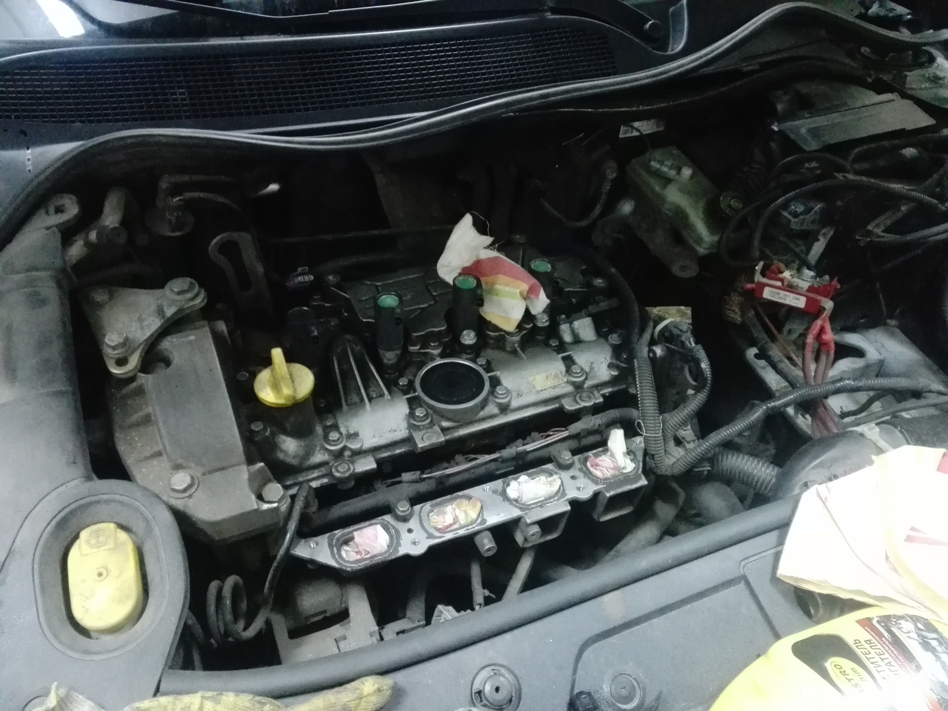 Чистка форсунок своими руками - Renault Megane II, 1,6 л, 2006 года своими рукам