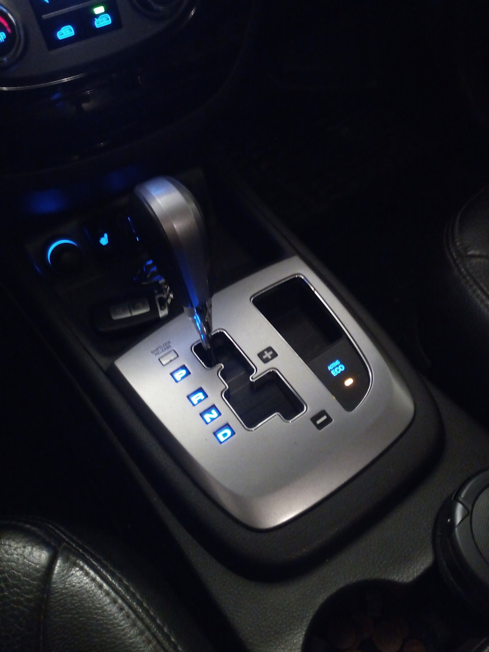 Фото в бортжурнале Hyundai Santa Fe (2G)