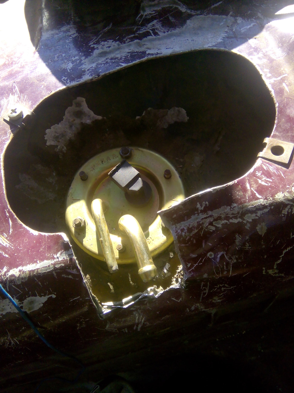 погружной бензонасос без переделки бака — Lada 11113 Ока, 0,7 л, 2002 ...