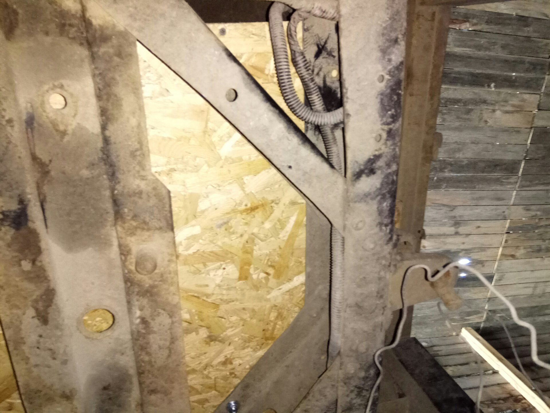 Просто ящик — ГАЗ Валдай, 4,7 л, 2007 года | тюнинг | DRIVE2