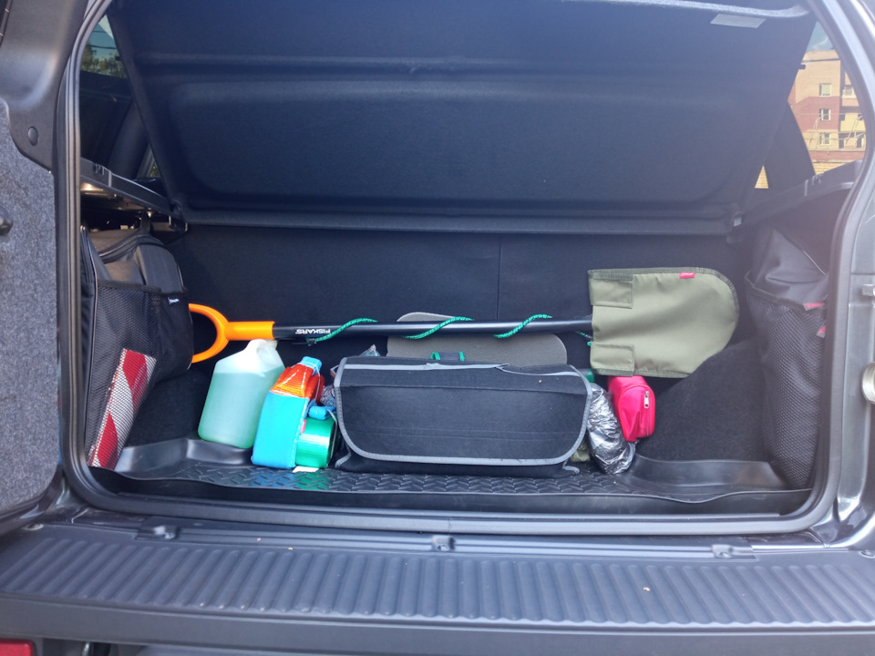 Вид до установки органайзера. — Chevrolet Niva (1G)