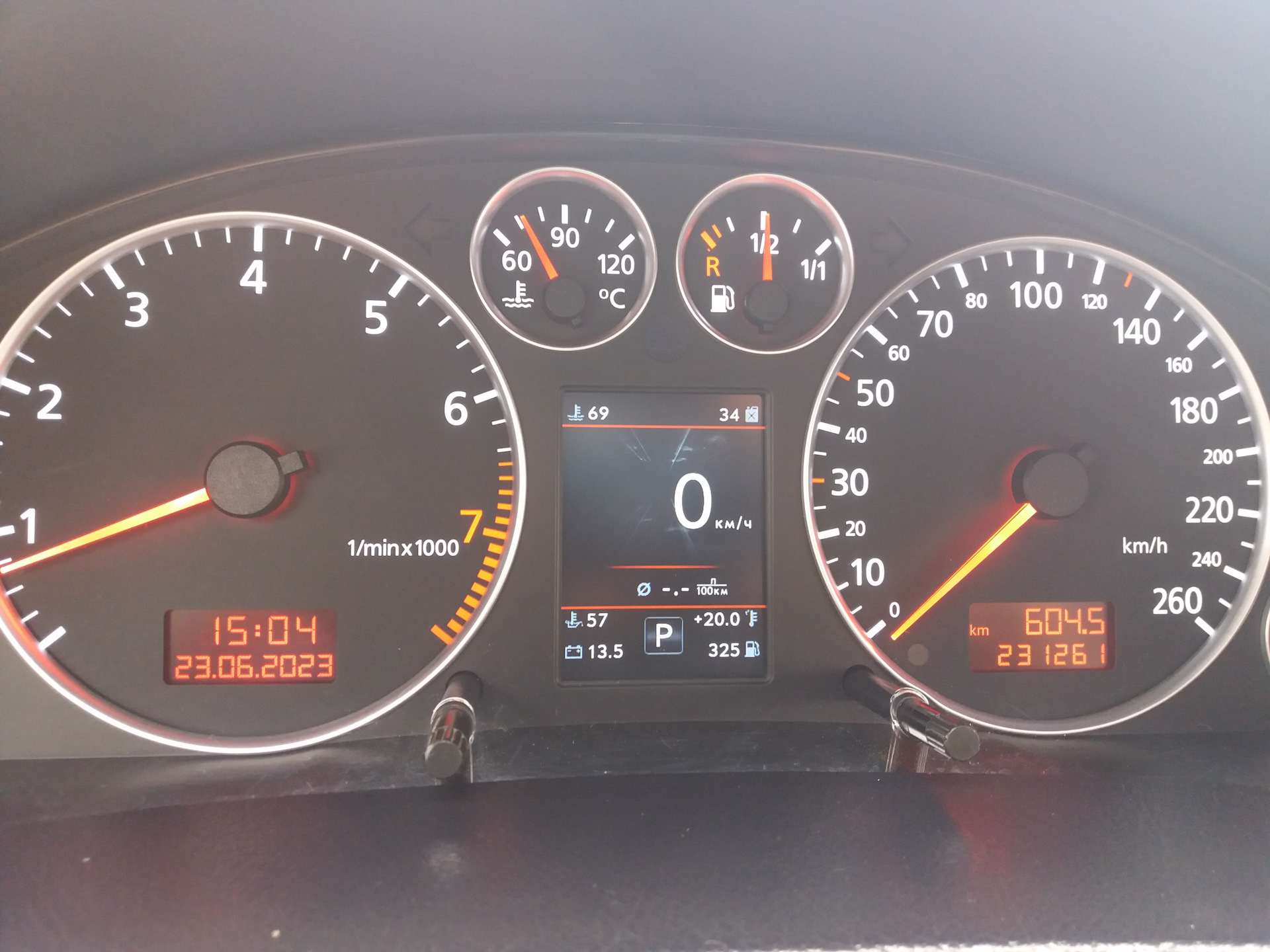 Замена масла вариаторе — Audi A6 (C5), 2,4 л, 2002 года | плановое ТО ...