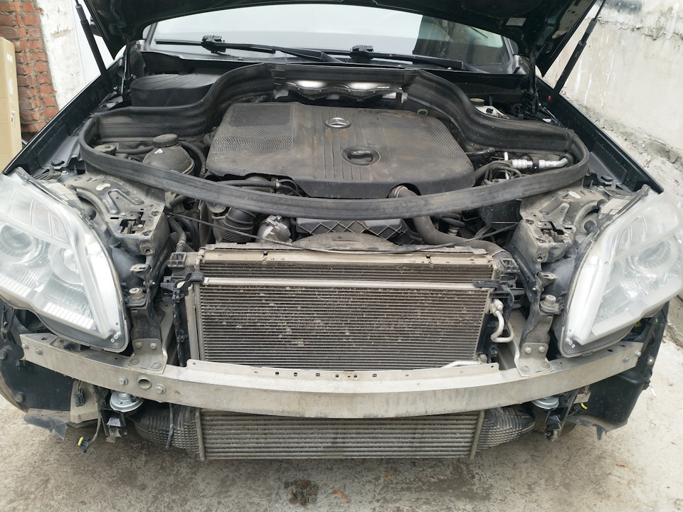 Как снять радиатор w204