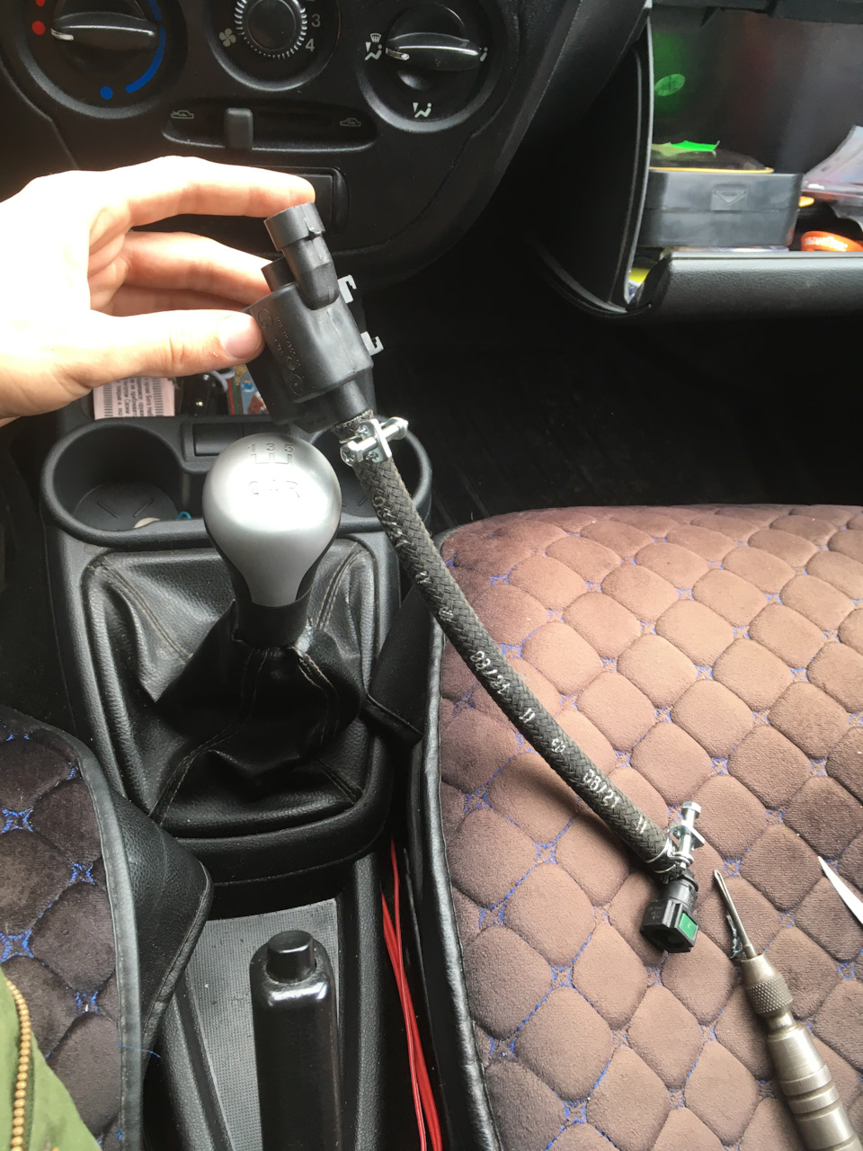 Заменил клапан адсорбера. — LADA Гранта лифтбек, 1,6 л., 2015 года ...