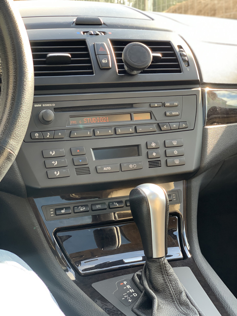 Пропал звук на магнитоле — BMW X3 (E83), 3 л, 2007 года | поломка | DRIVE2