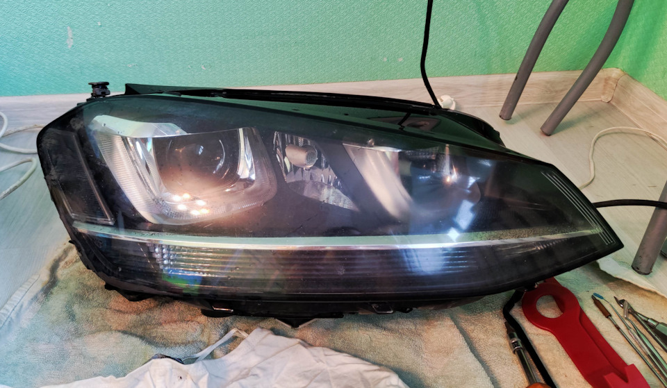 Bi-Led мне в фары — Volkswagen Golf Mk7, 1,4 л, 2013 года | своими ...