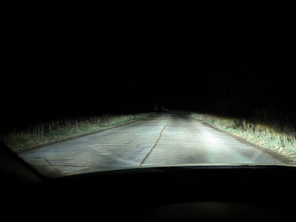 ближний свет в условиях нулевой освещенности — Volkswagen Polo Sedan