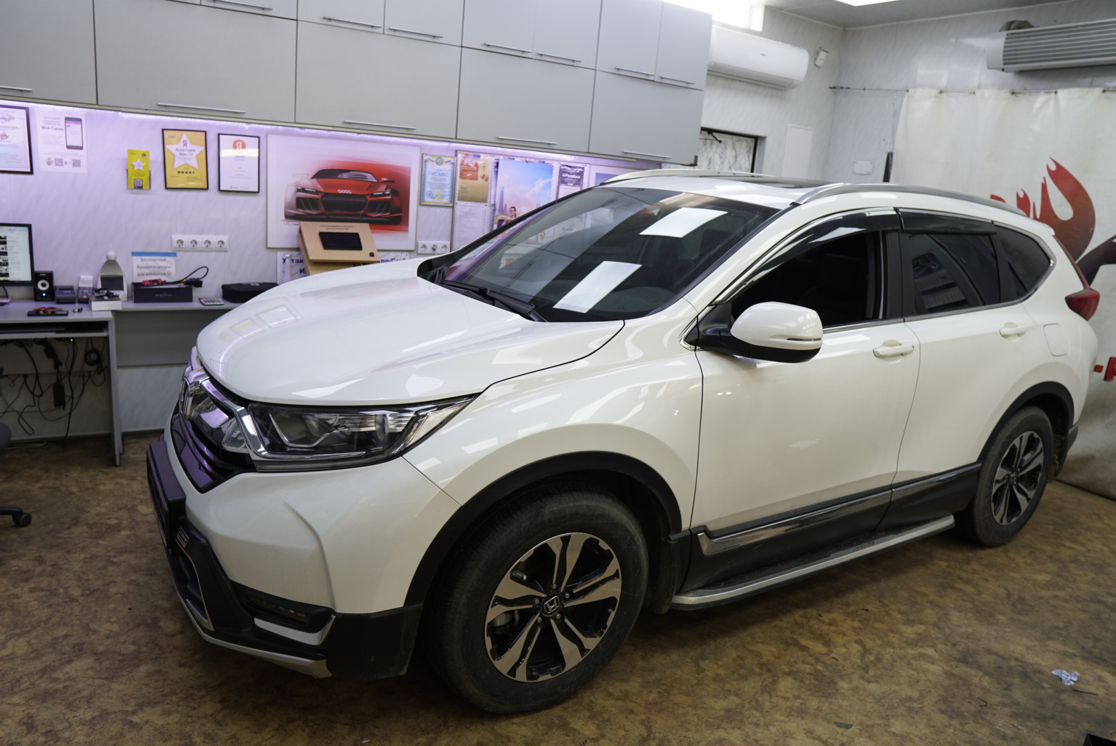 пандора добавить телефон