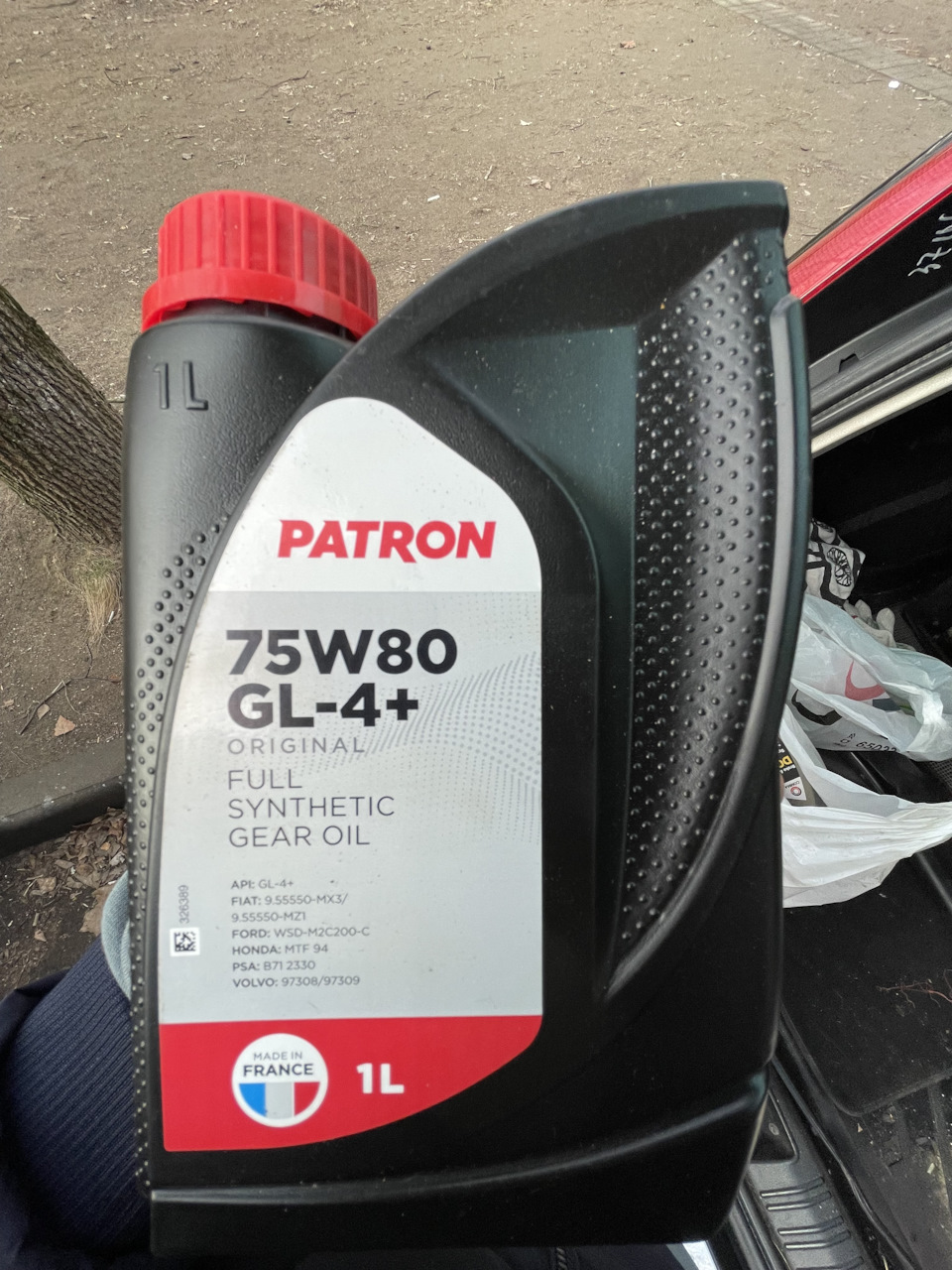 Фото в бортжурнале Ford Mondeo III. Запчасти на фото: 955550, 955550MZ1, WSDM2C200C, B712330, 97308