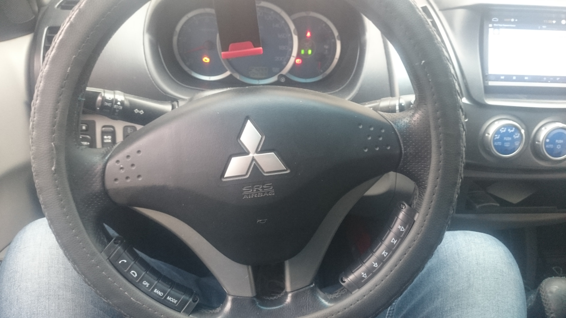 Как снять руль l200