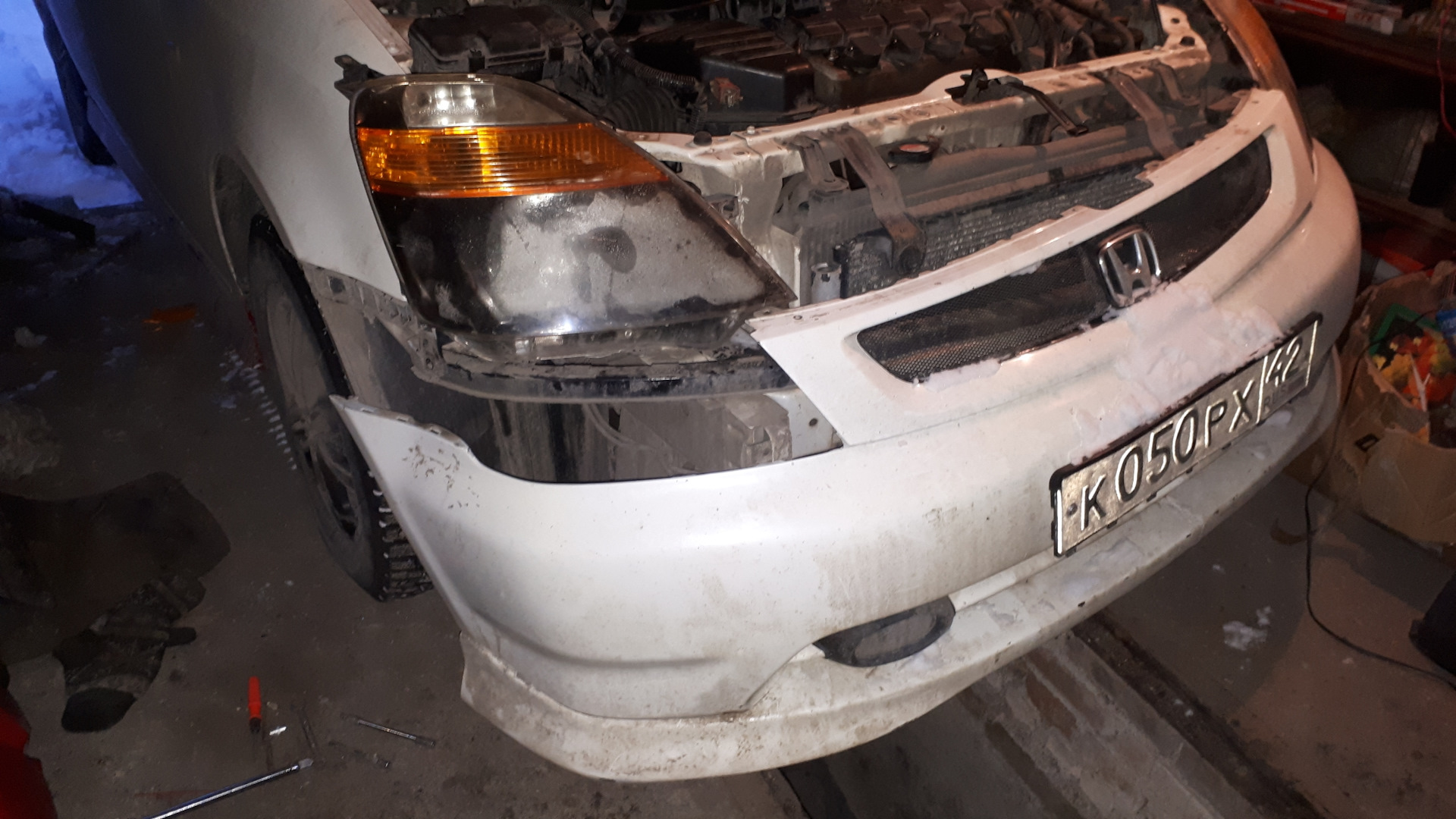 Как снять фару на хонда стрим Блок розжига - Honda Stream (RN), 1,7 л, 2001 года своими руками DRIVE2