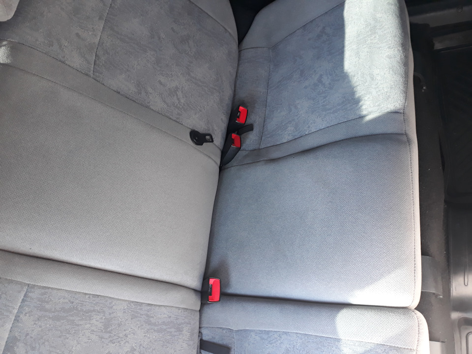 Фото в бортжурнале Lada Приора хэтчбек