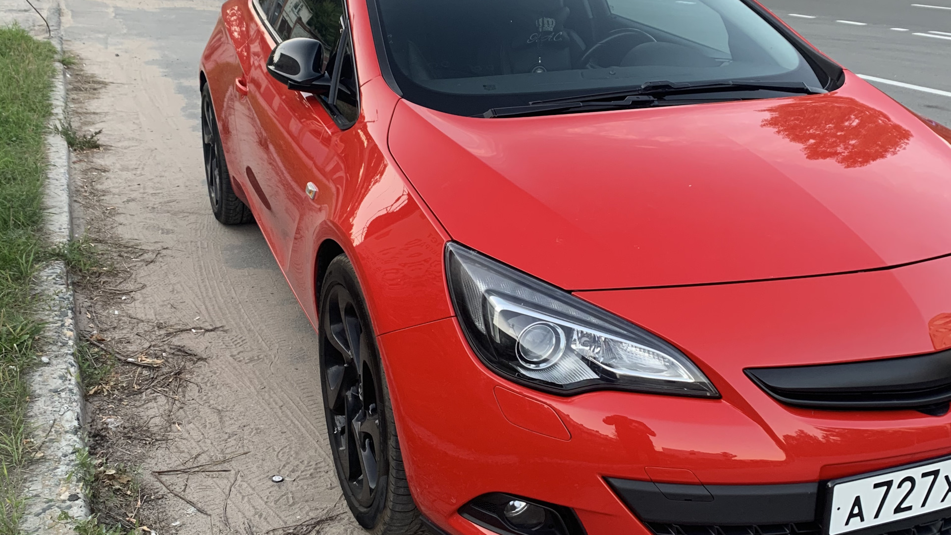 Opel Astra GTC 2014