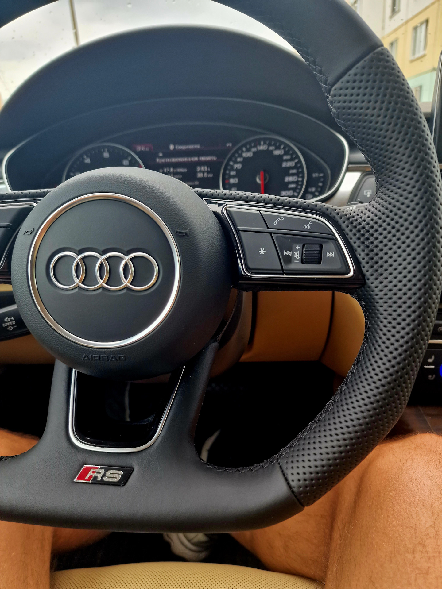 Руль Audi rs7 2019