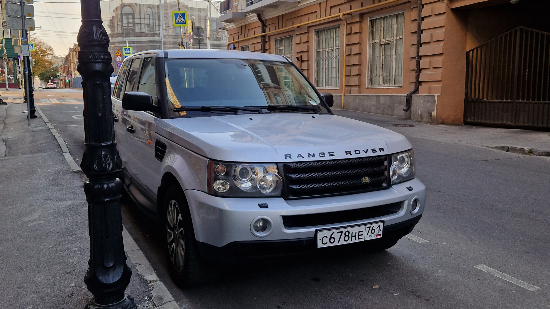 Продажа Land Rover Range Rover Sport (1G) 2007 (бензин, АКПП) — с историей  обслуживания — DRIVE2.RU