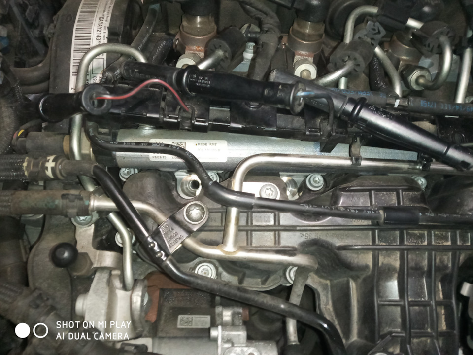 ОБЗОР И ЗАМЕНА СВЕЧЕЙ НАКАЛА 1.6 CAYC… — Volkswagen Touran (1G), 1,6 л ...