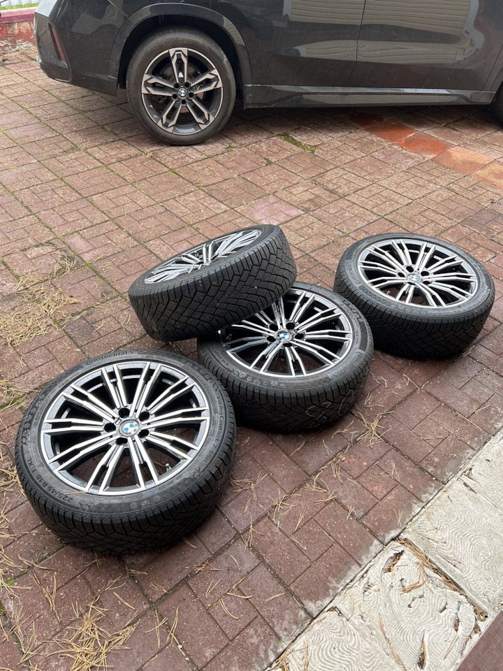 Шины зимние нешипованные Continental 225/45 R18, литые диски БМВ G20 ...