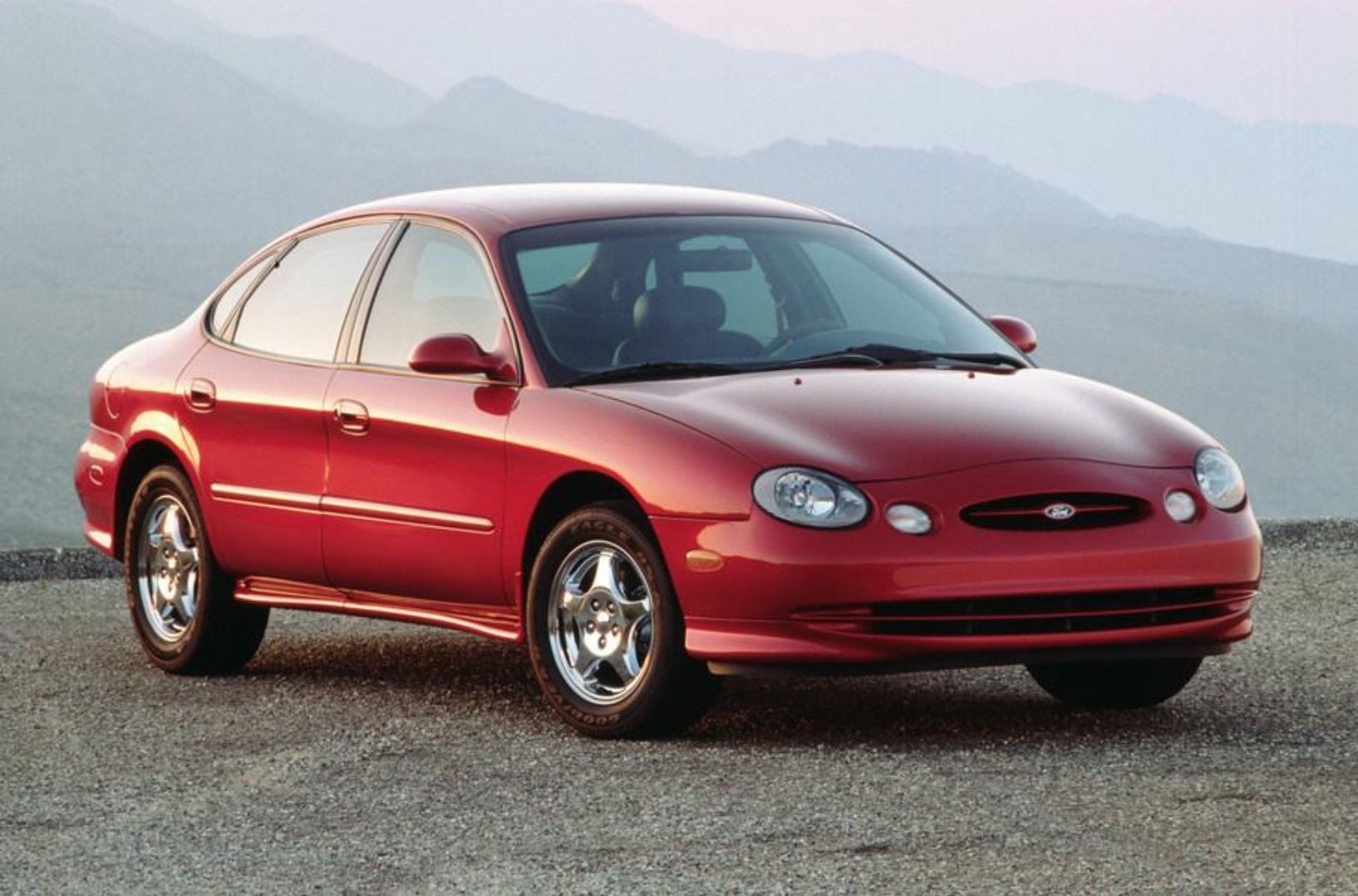 Ford Taurus 5